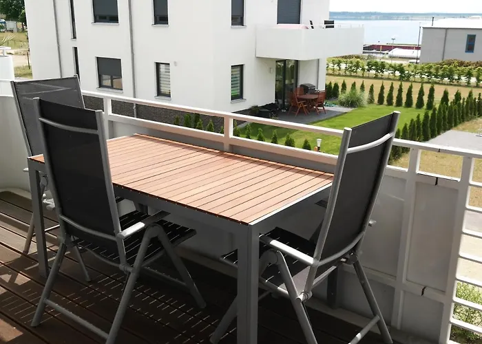 Seenland Grossraeschen